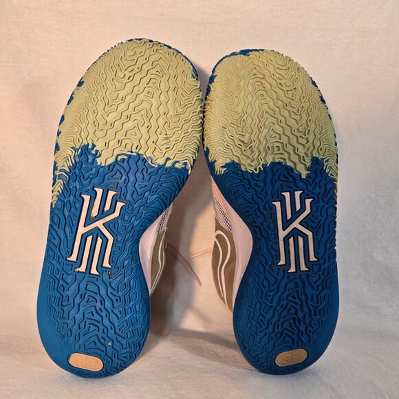 NIKE Kyrie 7 Exclusive "1 World 1 People" Regal Pink Sneakers Size 6.5Y 8W 6.5M - Picture 11 of 16